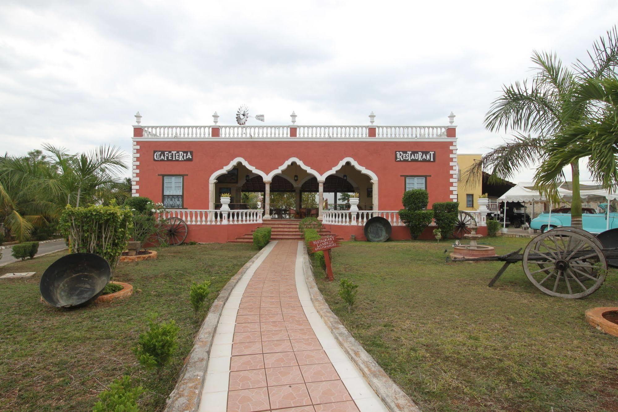 Hotel Hacienda Sanchez Valladolid  Exterior photo