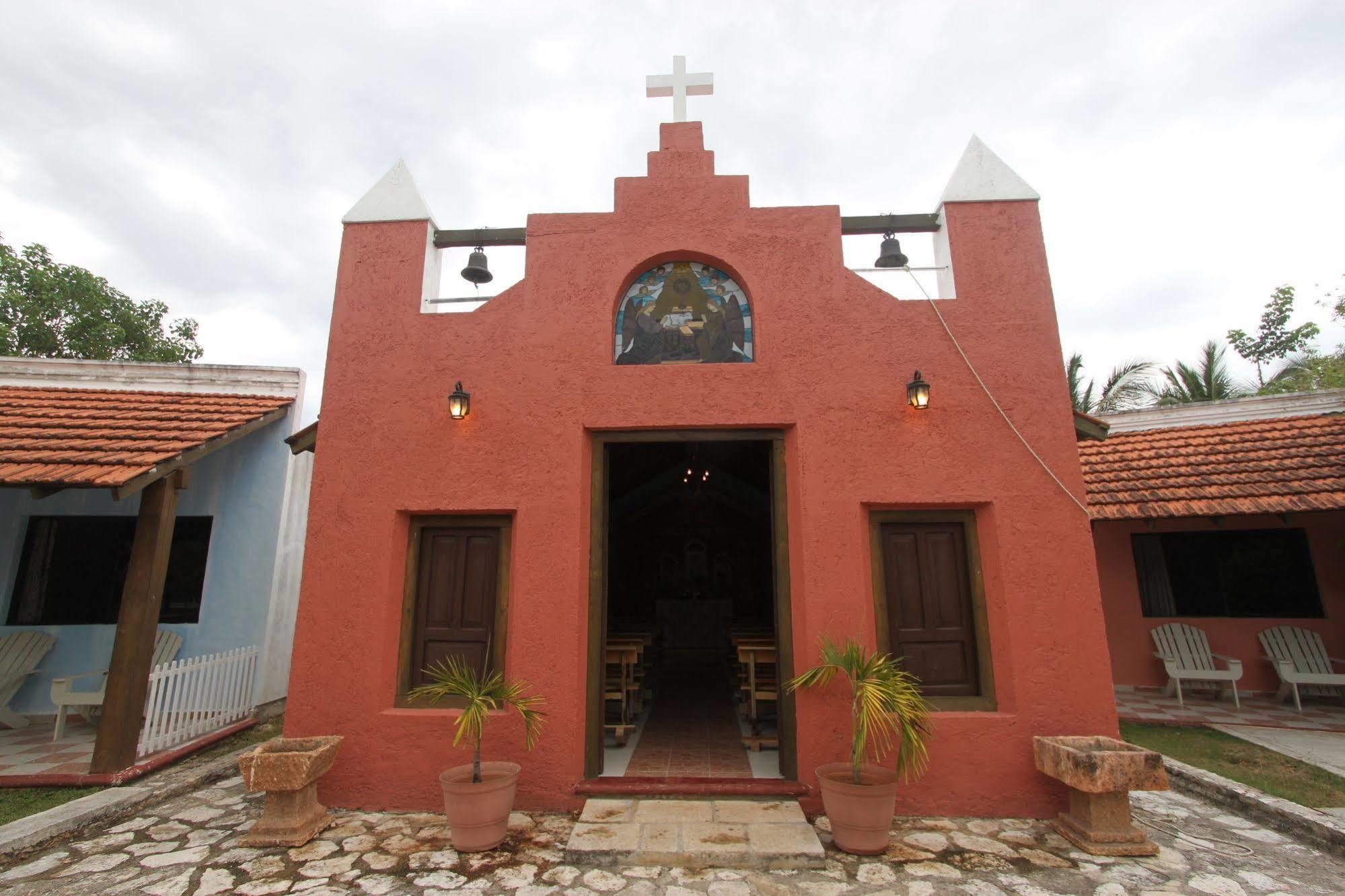Hotel Hacienda Sanchez Valladolid  Exterior photo