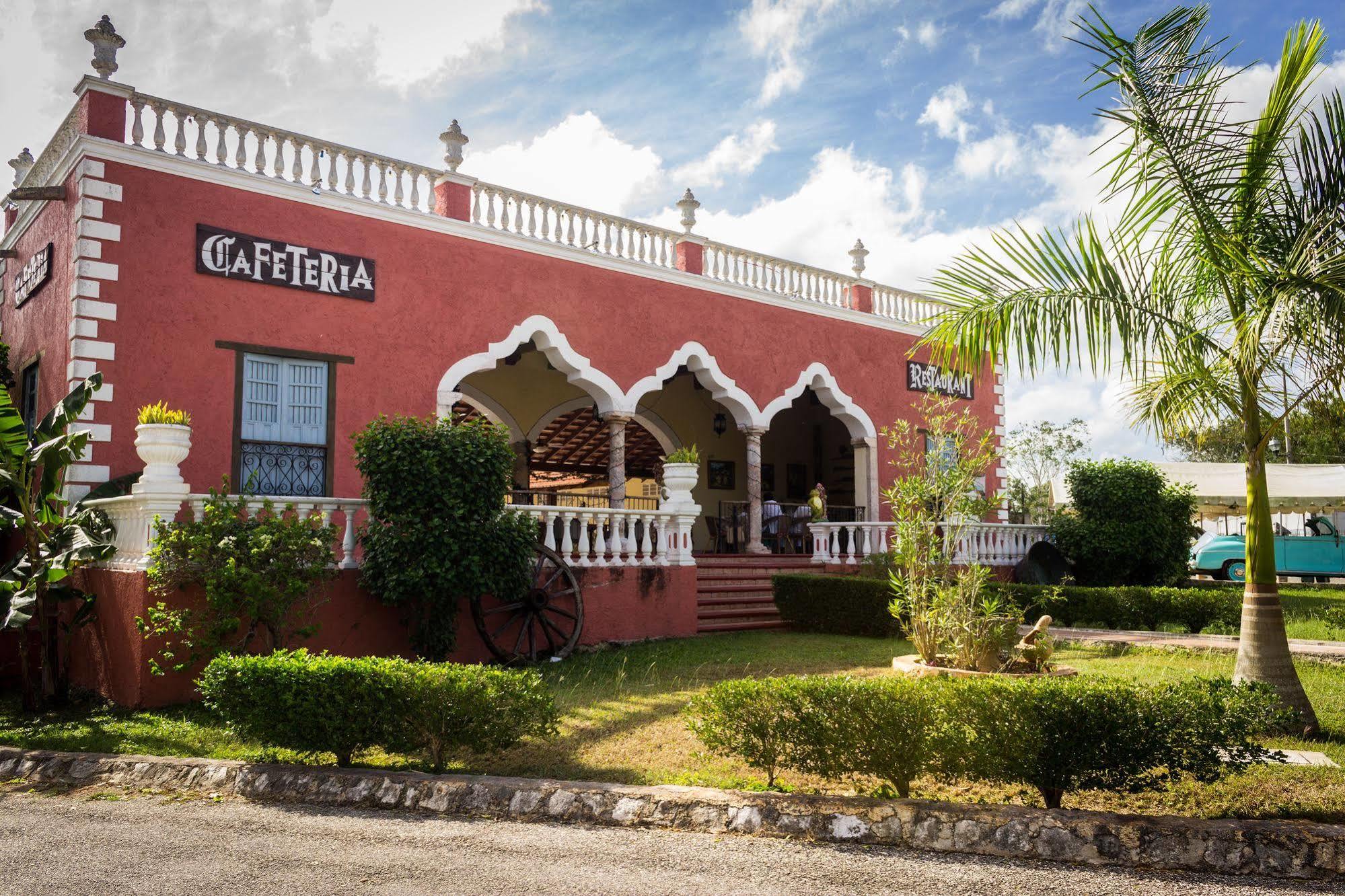 Hotel Hacienda Sanchez Valladolid  Exterior photo